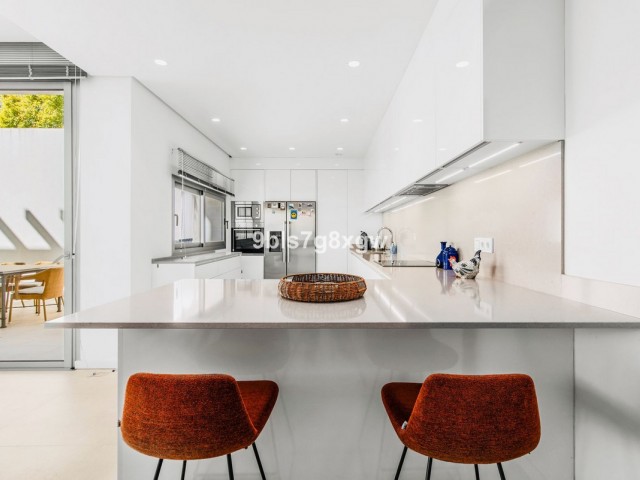 Appartement avec 3 Chambres  à Benahavís
