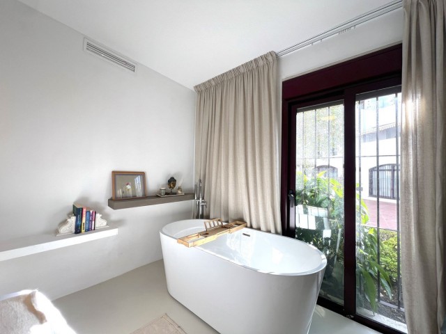 3 Makuuhuoneen Huoneisto Nueva Andalucía