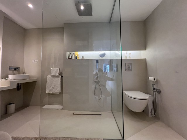 3 Makuuhuoneen Huoneisto Nueva Andalucía