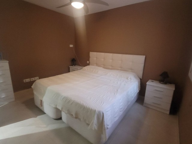 3 Makuuhuoneen Huoneisto Nueva Andalucía