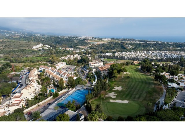 3 Soveroms Rekkehus i Nueva Andalucía