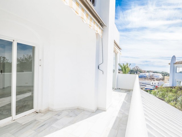 2 Schlafzimmer Apartment in Elviria