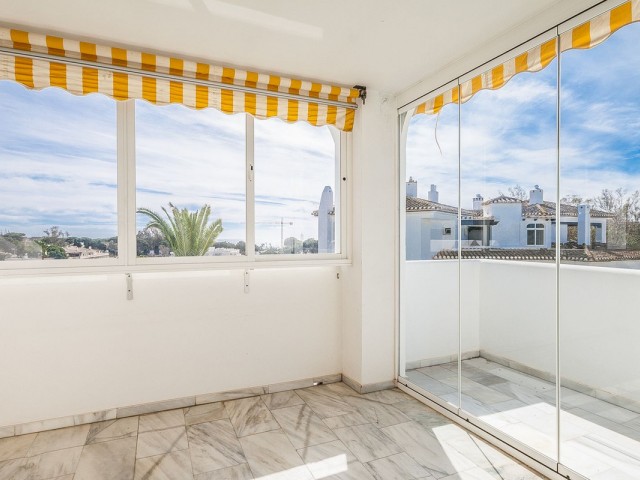 2 Schlafzimmer Apartment in Elviria
