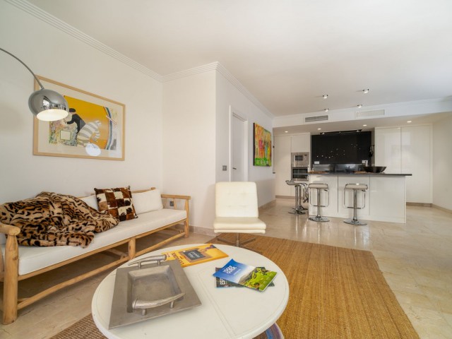 3 Makuuhuoneen Huoneisto Los Flamingos