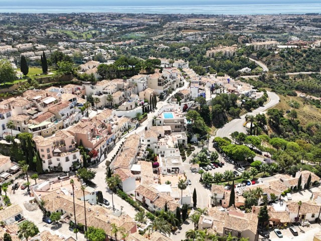 2 Makuuhuoneen Rivitalo Benahavís