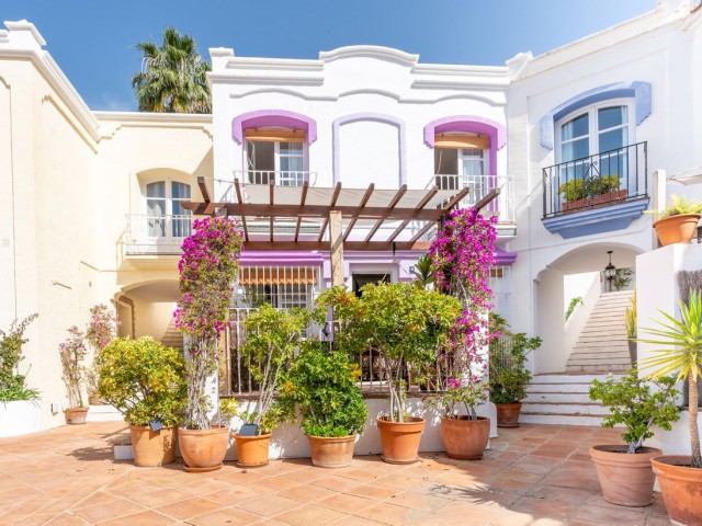 Reihenhaus, Benahavis, R5155417