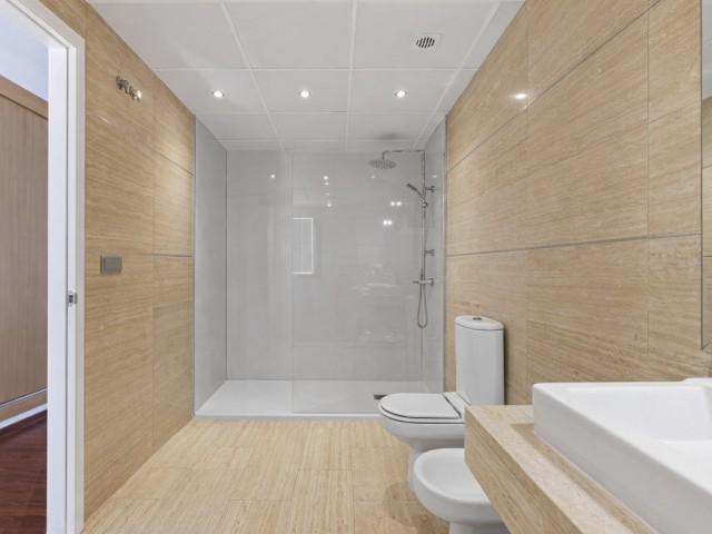 3 Makuuhuoneen Rivitalo Benahavís