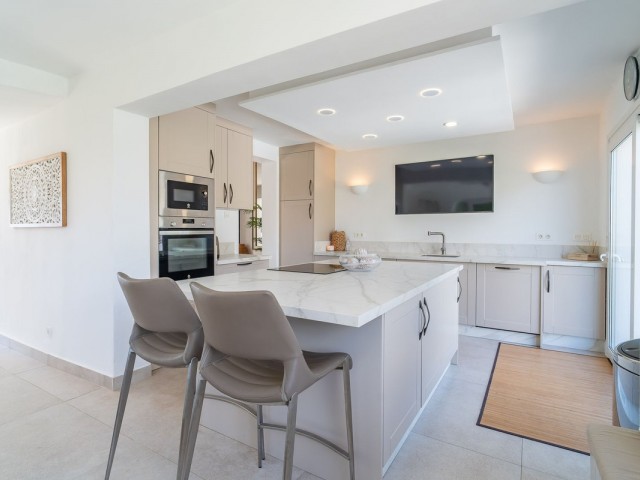 3 Makuuhuoneen Huvila Torreblanca