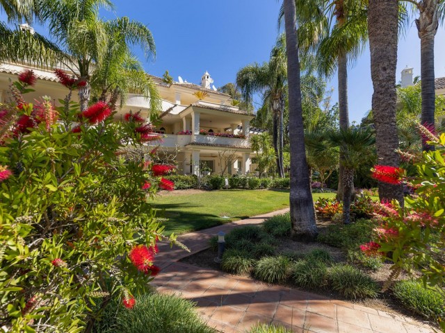 3 Makuuhuoneen Huoneisto Nueva Andalucía