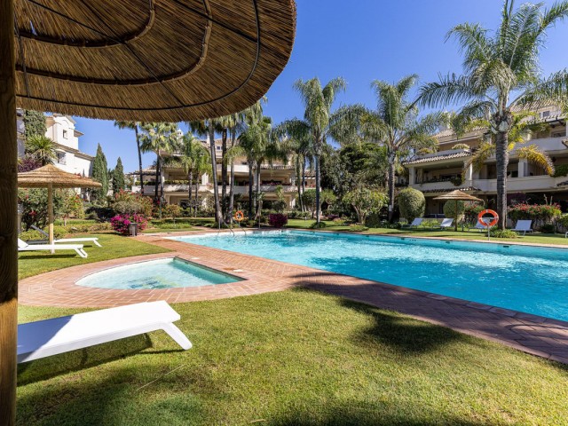 3 Makuuhuoneen Huoneisto Nueva Andalucía