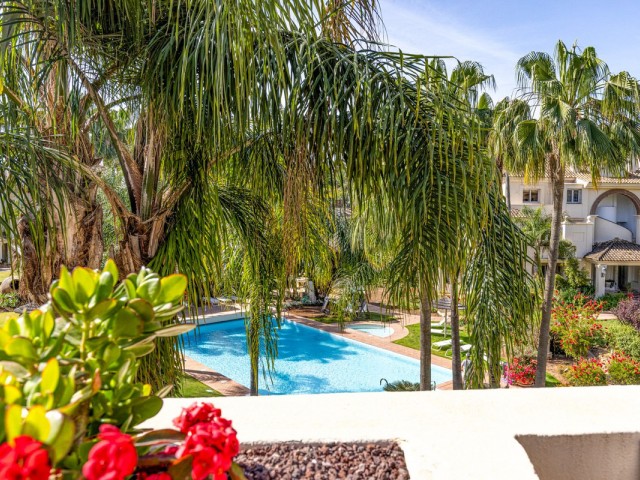 3 Makuuhuoneen Huoneisto Nueva Andalucía