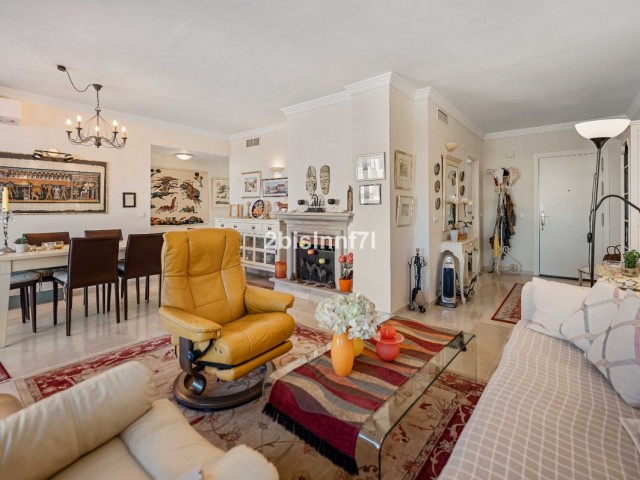 3 Makuuhuoneen Huoneisto Elviria