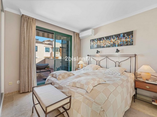 Appartement avec 3 Chambres  à Elviria