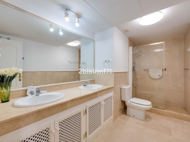 Appartement avec 3 Chambres  à Elviria