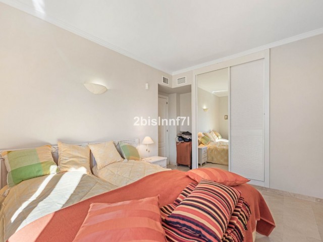 Appartement avec 3 Chambres  à Elviria