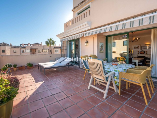 Appartement avec 3 Chambres  à Elviria