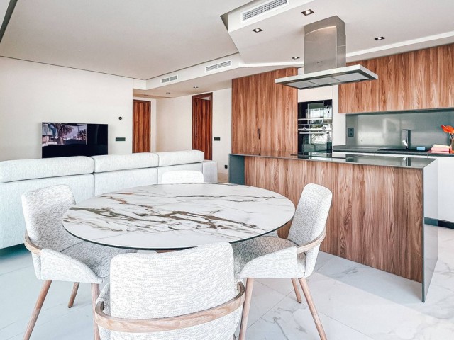 3 Makuuhuoneen Huoneisto San Pedro de Alcántara