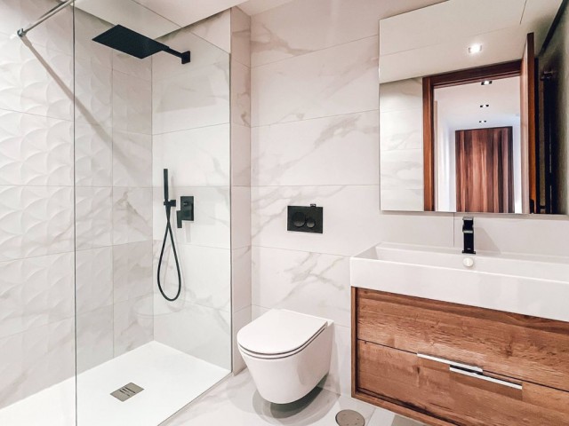 3 Makuuhuoneen Huoneisto San Pedro de Alcántara