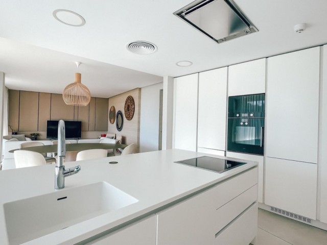 3 Makuuhuoneen Huoneisto Estepona