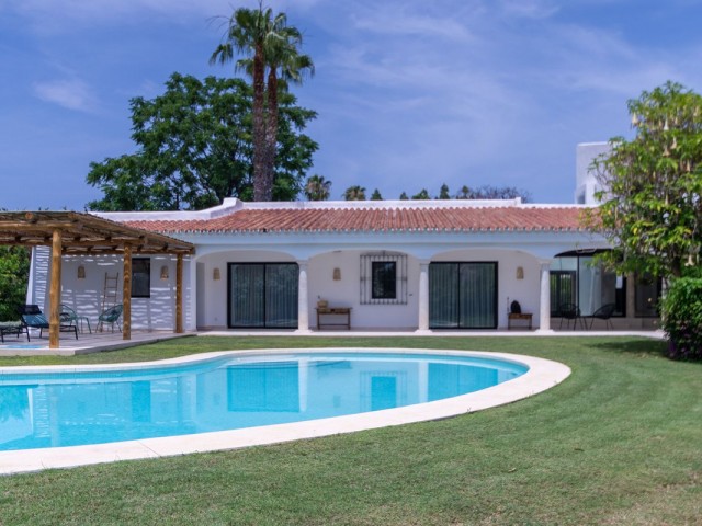 Villa Guadalmina Baja - R4885174