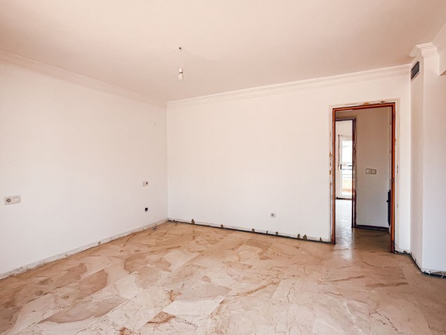 Kattohuoneisto Guadalmina Alta