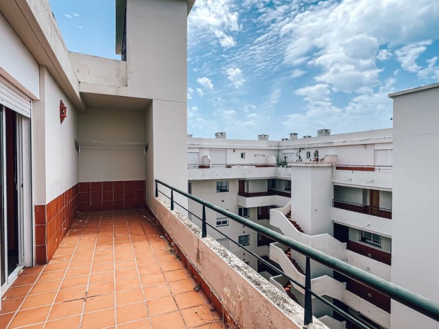 Kattohuoneisto Guadalmina Alta