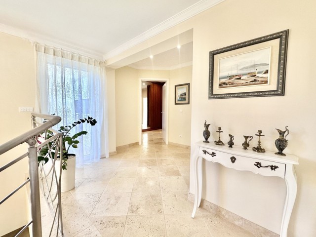 6 Bedrooms Villa in El Rosario