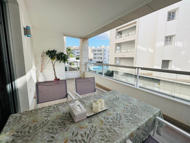 3 Makuuhuoneen Huoneisto San Pedro de Alcántara