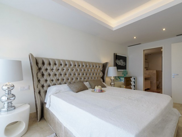 4 Makuuhuoneen Huoneisto Estepona