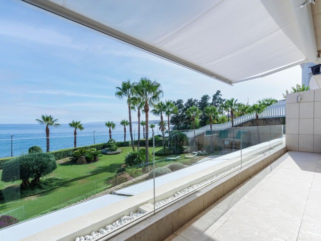 4 Makuuhuoneen Huoneisto Estepona