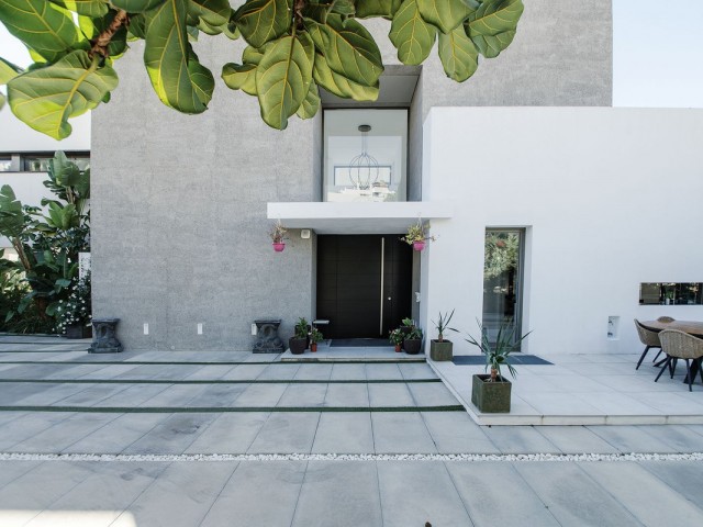 5 Makuuhuoneen Huvila Benahavís