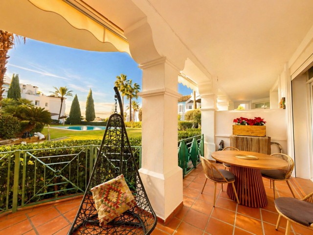 3 Bedrooms Apartment in Guadalmina Alta