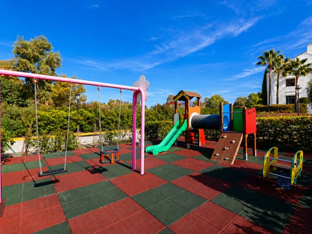 3 Bedrooms Apartment in Guadalmina Alta