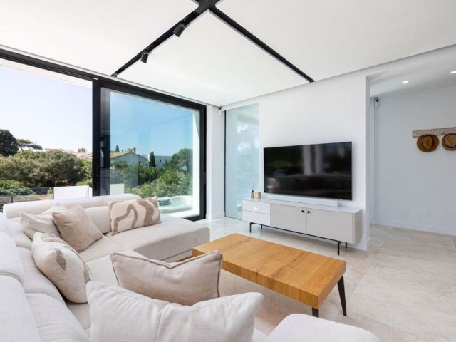 3 Makuuhuoneen Huvila El Faro