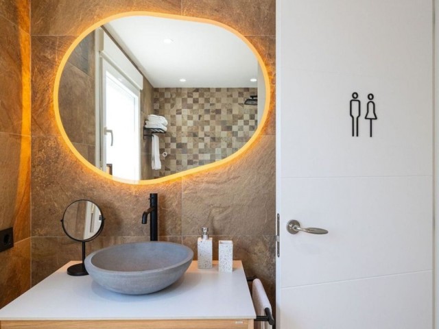 3 Makuuhuoneen Huvila El Faro