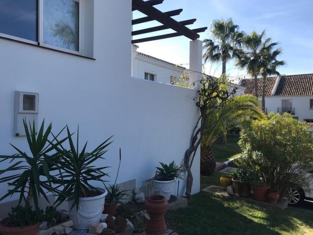 Adosado con 3 Dormitorios  en Riviera del Sol