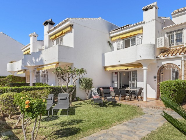Maison mitoyenne avec 3 Chambres  à La Cala de Mijas