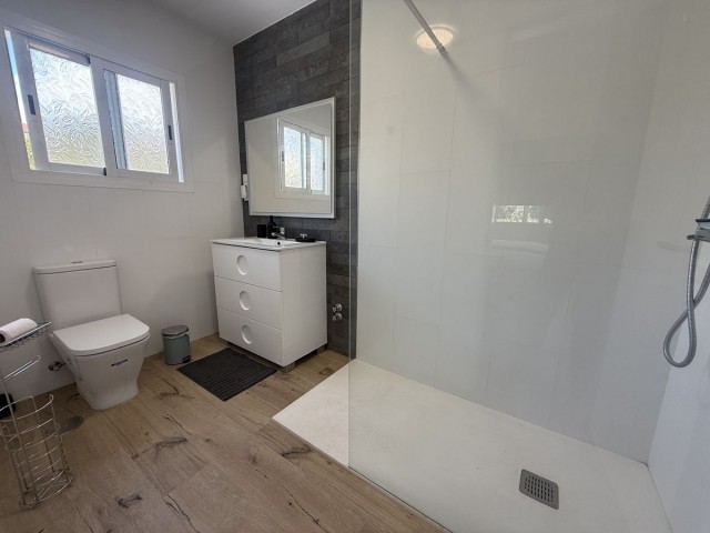 5 Makuuhuoneen Huvila Mijas