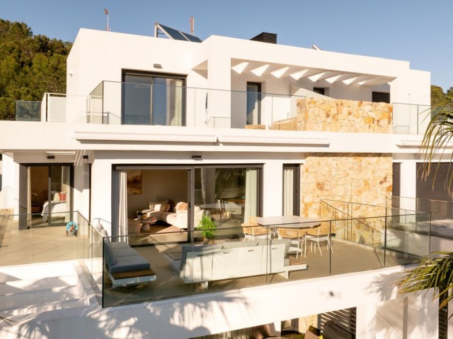 3 Makuuhuoneen Huoneisto Selwo