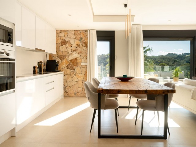 3 Makuuhuoneen Huoneisto Selwo