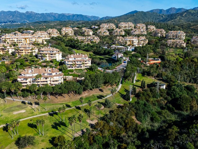 Appartement avec 3 Chambres  à Elviria