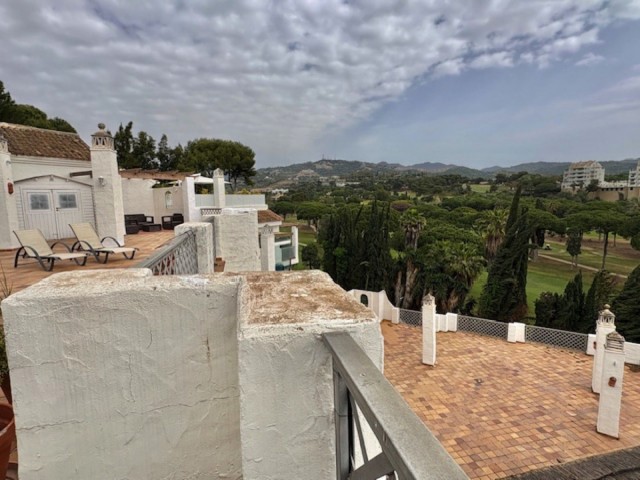 Kattohuoneisto, Rio Real, R5355139