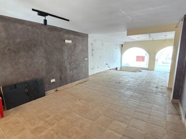 Liikekiinteistö Benalmadena