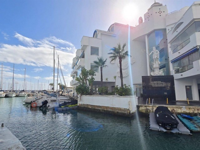 Liikekiinteistö Benalmadena