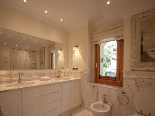 5 Bedrooms Villa in Sierra Blanca