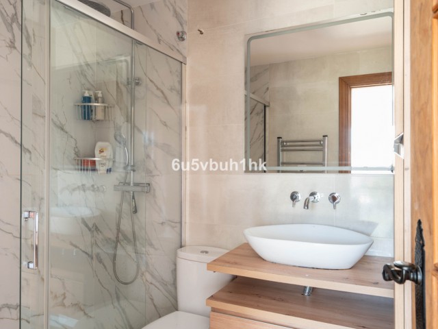 3 Makuuhuoneen Huvila El Coto