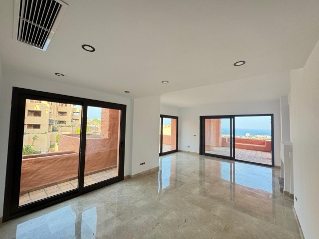 Penthouse, San Luis de Sabinillas, R5107309