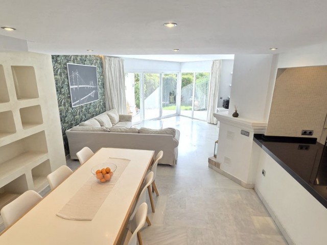 3 Bedrooms Villa in Marbella