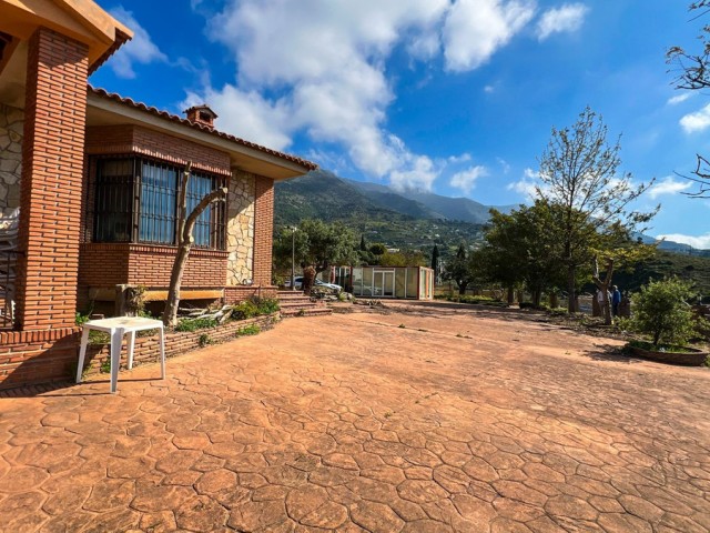 Huvila, Valtocado, R5354314