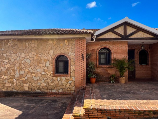 Huvila, Valtocado, R5354314